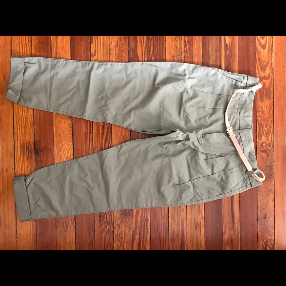 Cropped trousers